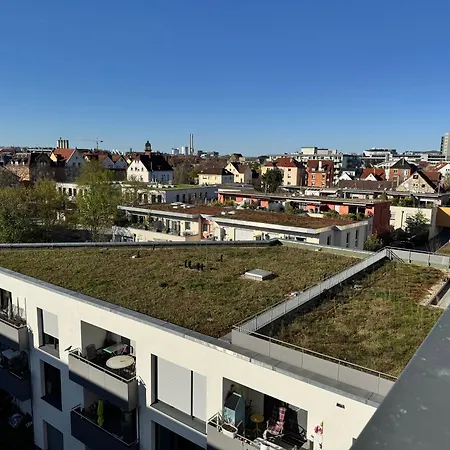 Moderne Am Neckar Mit Grosser Dachterrasse Heilbronn