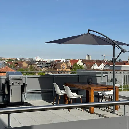 Moderne Am Neckar Mit Grosser Dachterrasse Apartmán