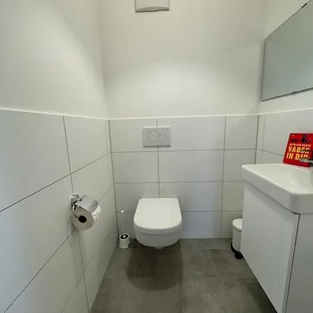 Moderne Am Neckar Mit Grosser Dachterrasse Apartmán *